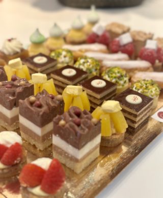 Plateau de 25 mignardises